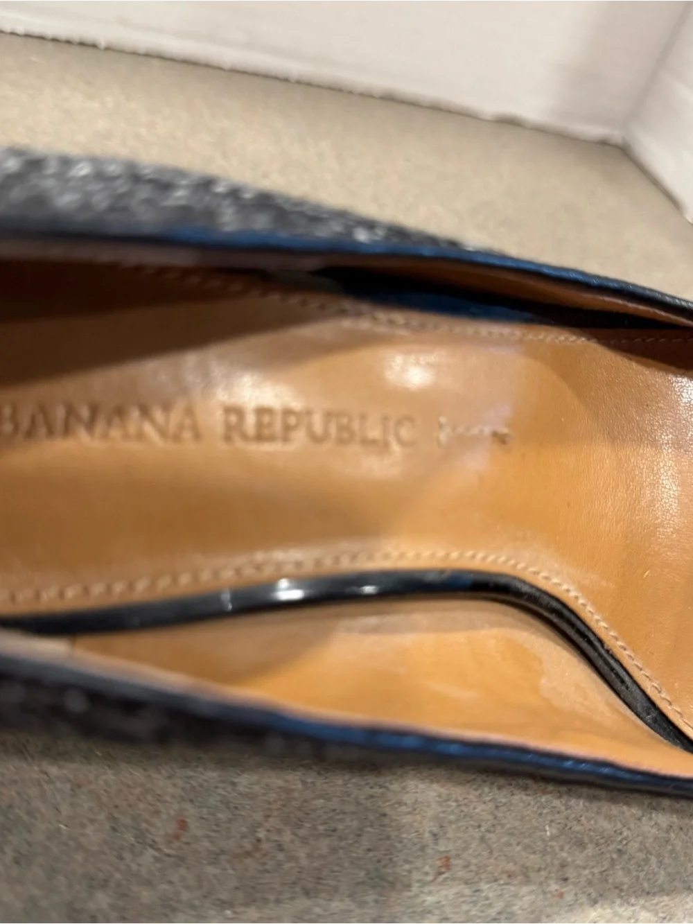 Banana Republic Black & White Tweed Woven Pointed-Toe Pumps